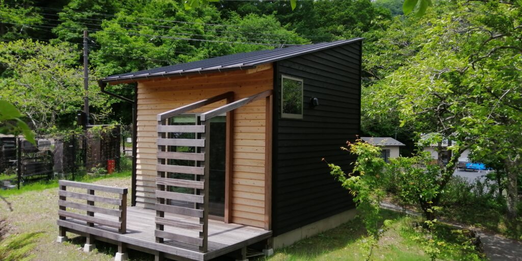 01tinyhouse1-2 01tinyhouse1-2